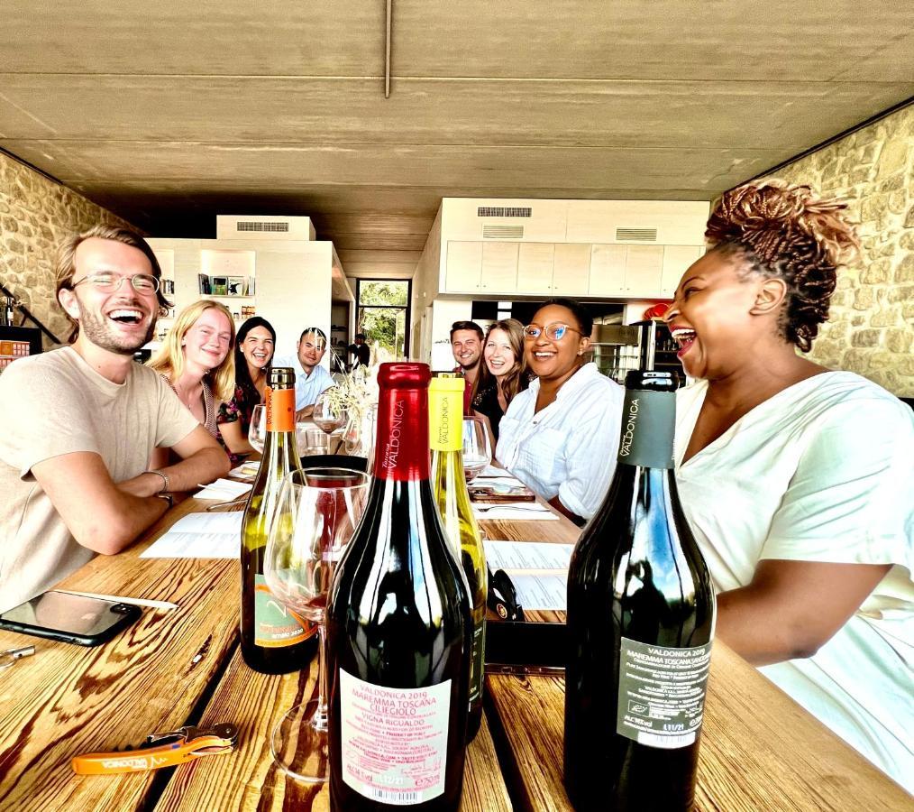 Farm stay Valdonica Winery Fine Dine & Wine *