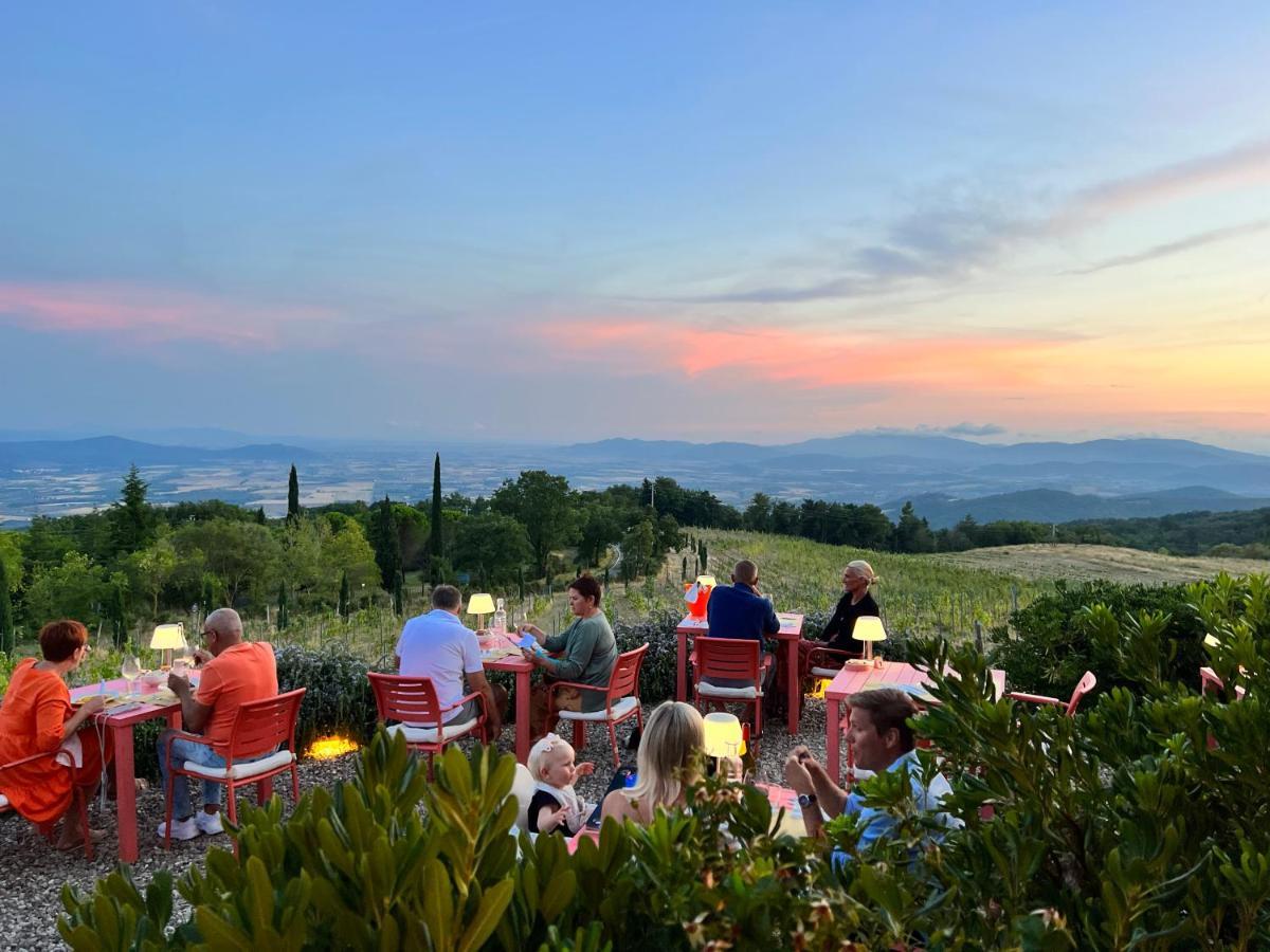 Farm stay Valdonica Winery Fine Dine & Wine *