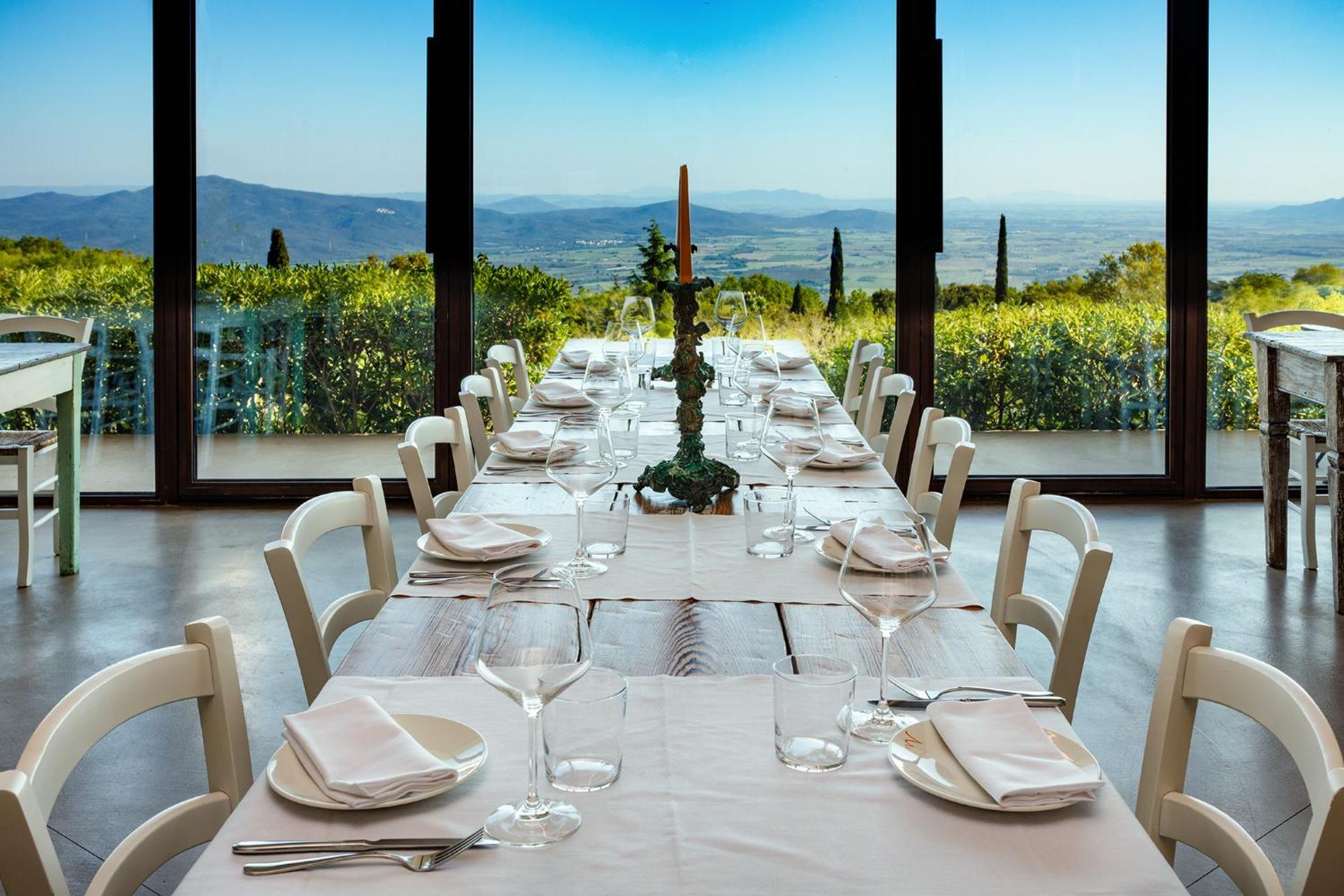 Valdonica Winery Fine Dine & Wine * Sassofortino