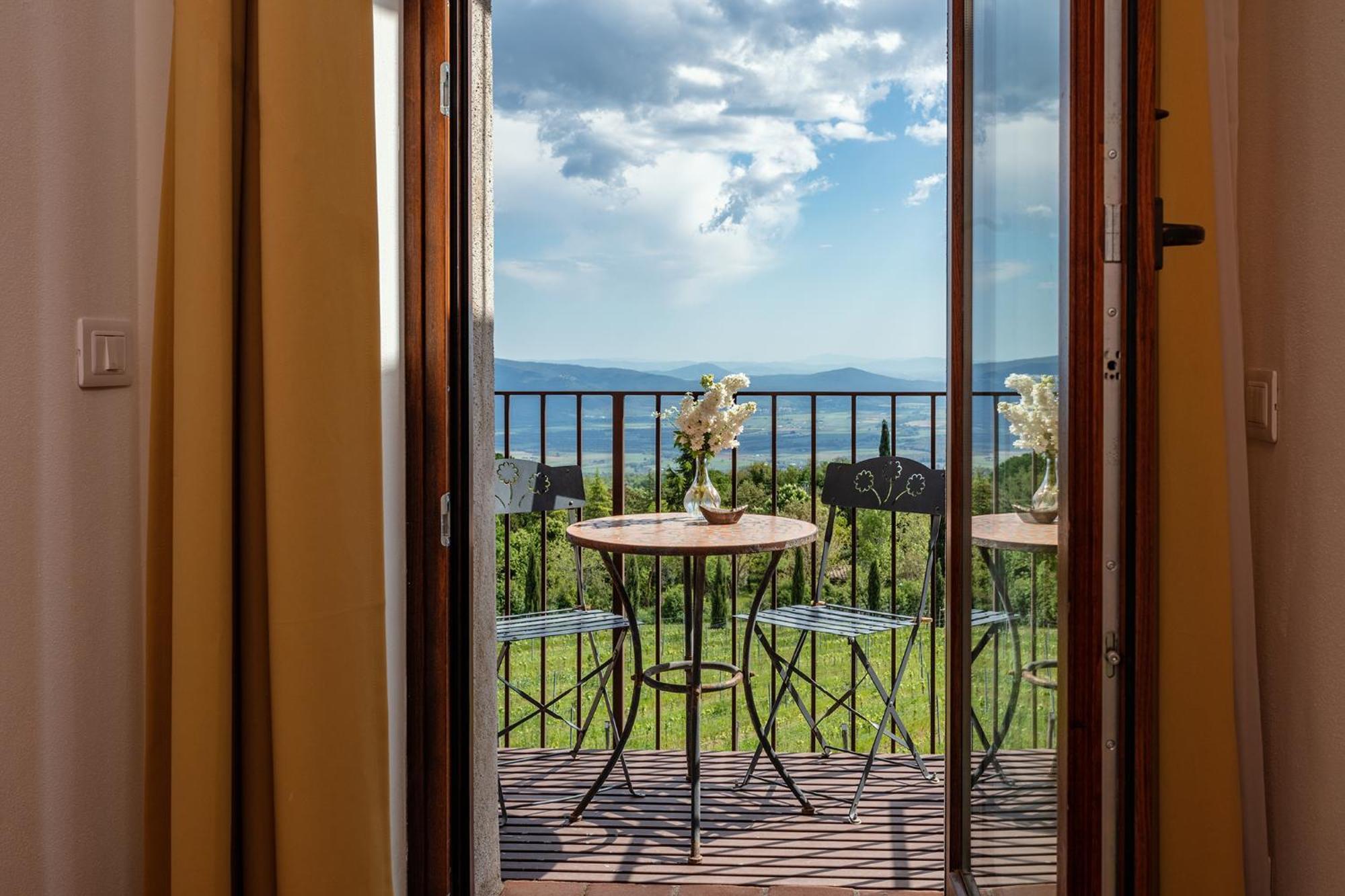 Valdonica Winery Fine Dine & Wine