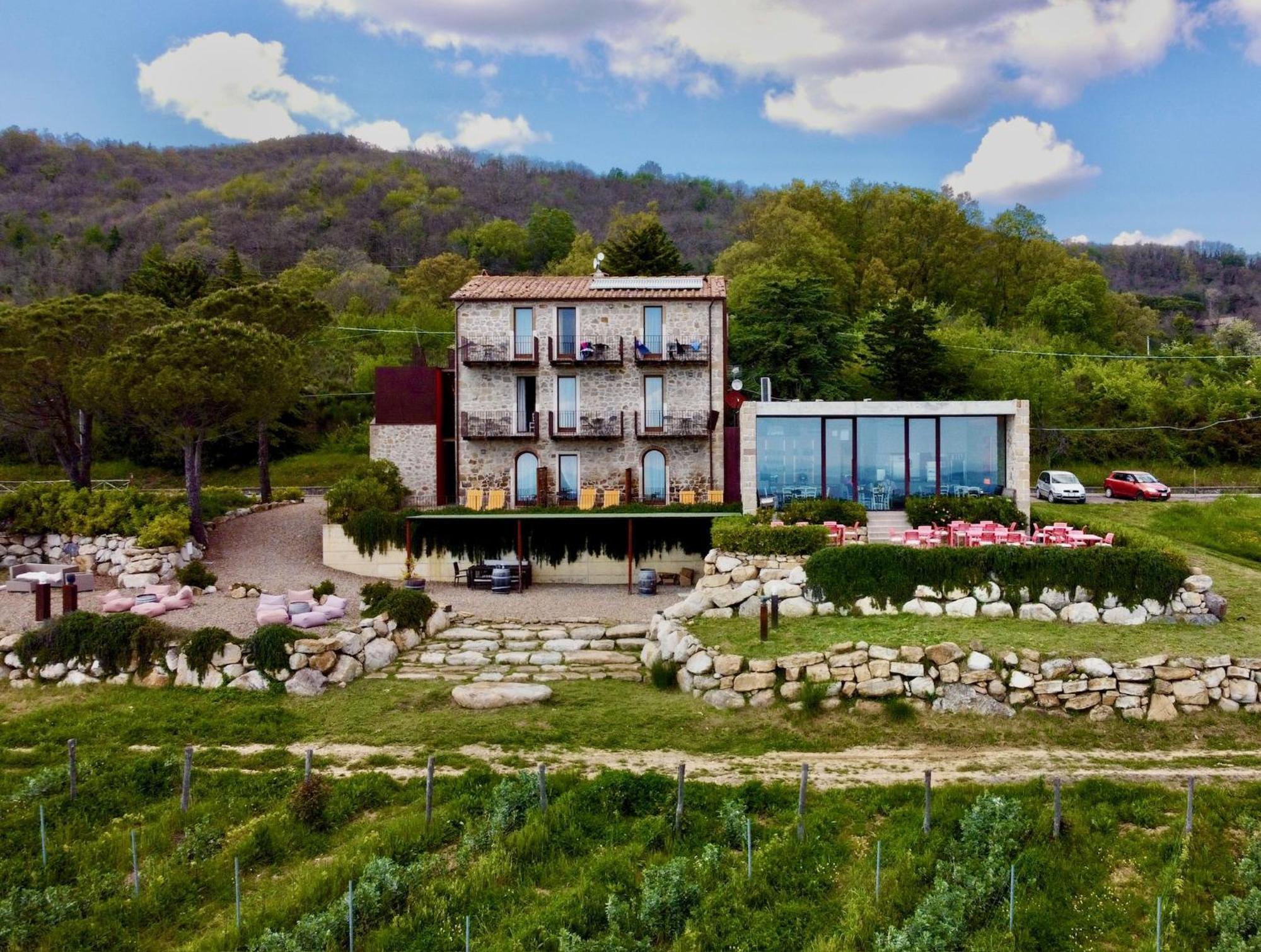 Valdonica Winery Fine Dine & Wine Farm stay